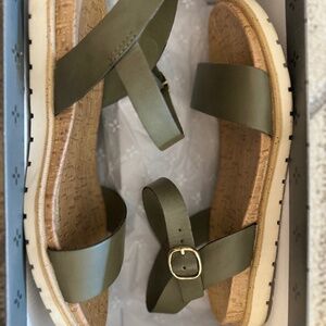 Sun+stone Olive green sandals